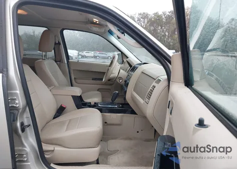 2011 Ford Escape Limited z USA, uszkodzony, nr VIN 1FMCU0E78BKB70259